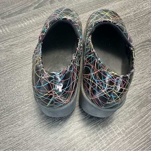 Safe Steps size 8 clogs - Picture 4 of 5